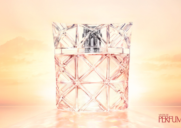 Issey Miyake presenta Lumière d’Issey, una nueva interpretación olfativa inspirada en la luz