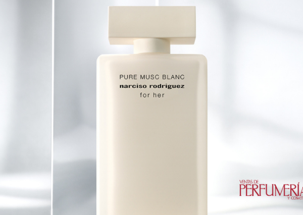 Narciso Rodriguez Narciso Rodriguez presenta for her PURE MUSC BLANC: la pureza del almizcle blancofor her PURE MUSC BLANC: un almizcle blanco limpio