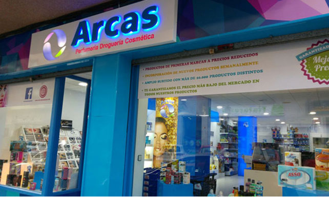 Perfumería y Droguería Arcas sigue ampliando su radio de acción con dos nuevas aperturas