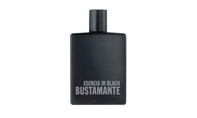 David Bustamante presenta su nueva fragancia Esencia In Black