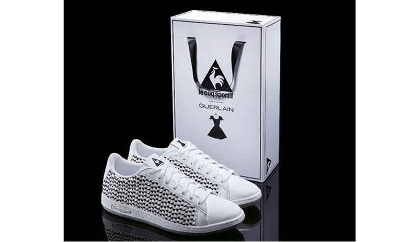 Guerlain y Le Coq Sportif se aunan para crear unas sneakers inspiradas en la fragancia La Petite Robe Noire  