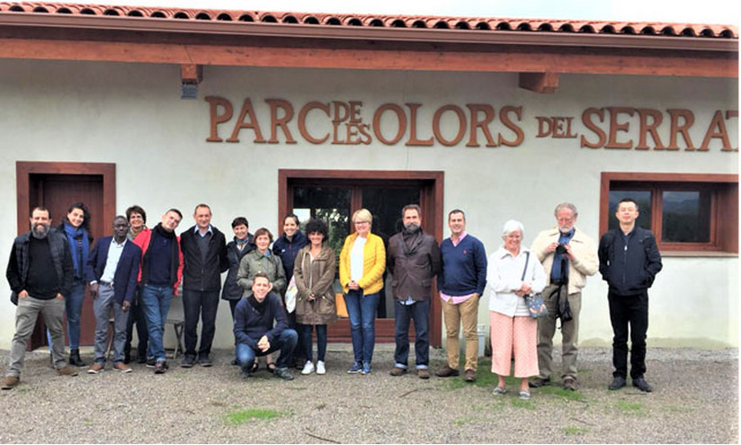 Los expertos mundiales de las esencias establecen en Barcelona nuevos estándares para los cítricos y el aceite de jara