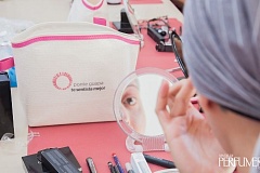 Un estudio de la Fundación Stanpa demuestra el impacto positivo de la cosmética y la comunicación digital en la autoestima de las mujeres con cáncer