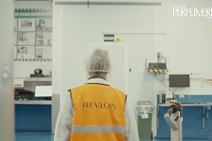 Revlon refuerza su planta de Tarragona con un nuevo centro logístico y una línea productiva para Elizabeth Arden